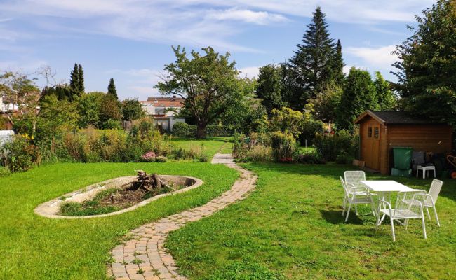 989 m² Grundstück mit DHH in Hannover/Oberricklingen 989 m² Grundstück mit DHH in Hannover/Oberricklingen