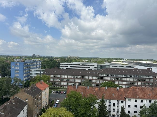 <br />
Über den Dächern von Hannover/Ricklingen * 1 Zimmerwohnung mit Balkon 